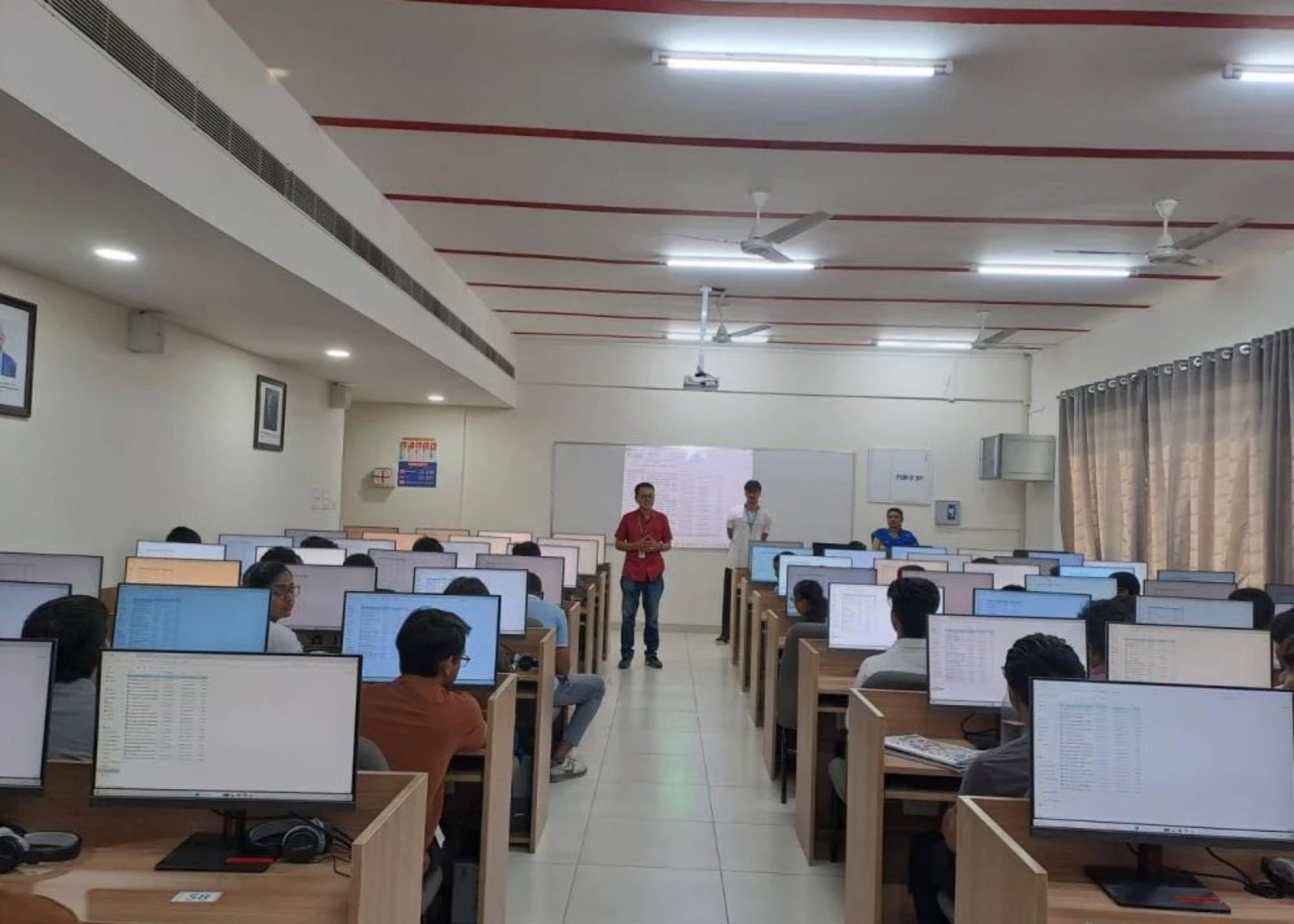 Dosen Universitas Dhyana Pura Hadir sebagai Adjunct Professor di Vellore Institute of Technology India, Perkuat Kolaborasi Akademik Internasional